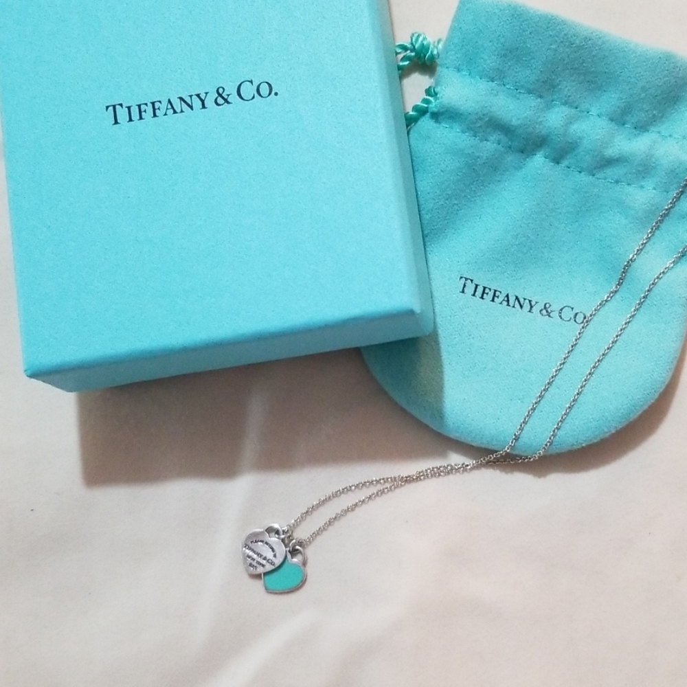 Tiffany & Co. Double mini heart necklace